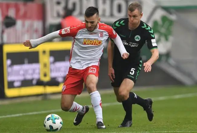 样激烈的比 样激烈的比