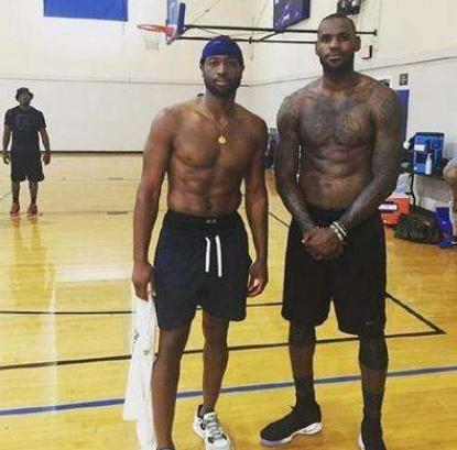 刘瑞欣T2 刘瑞欣T2