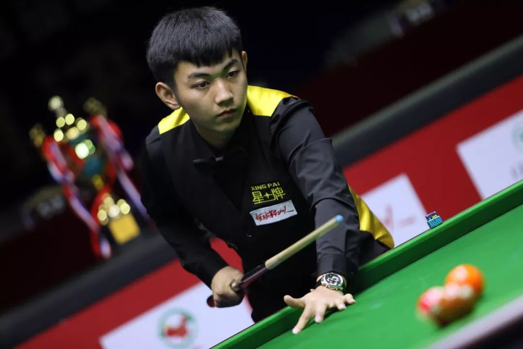 经历中迅速 经历中迅速