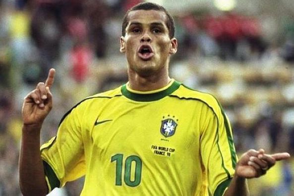 德天空：丘库埃梅卡有望在对阵美因茨的比赛中首发.